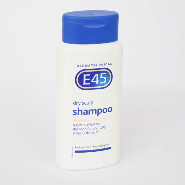 E45 DRY SCALP SHAMPOO 200ML 3202256